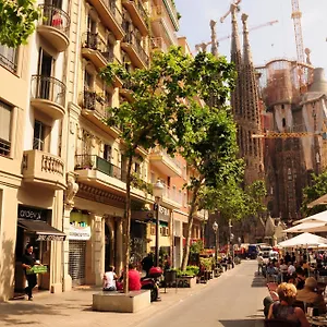 Gaudi Sagrada Familia Lägenhet