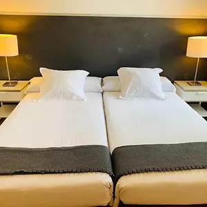Super Balmes Апартаменты